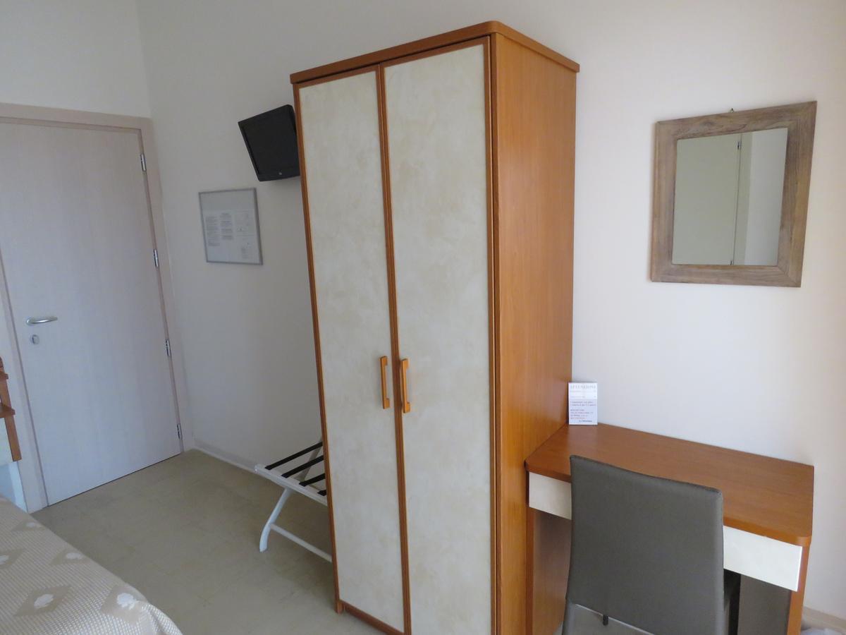 Hotel Marta Форлі Екстер'єр фото