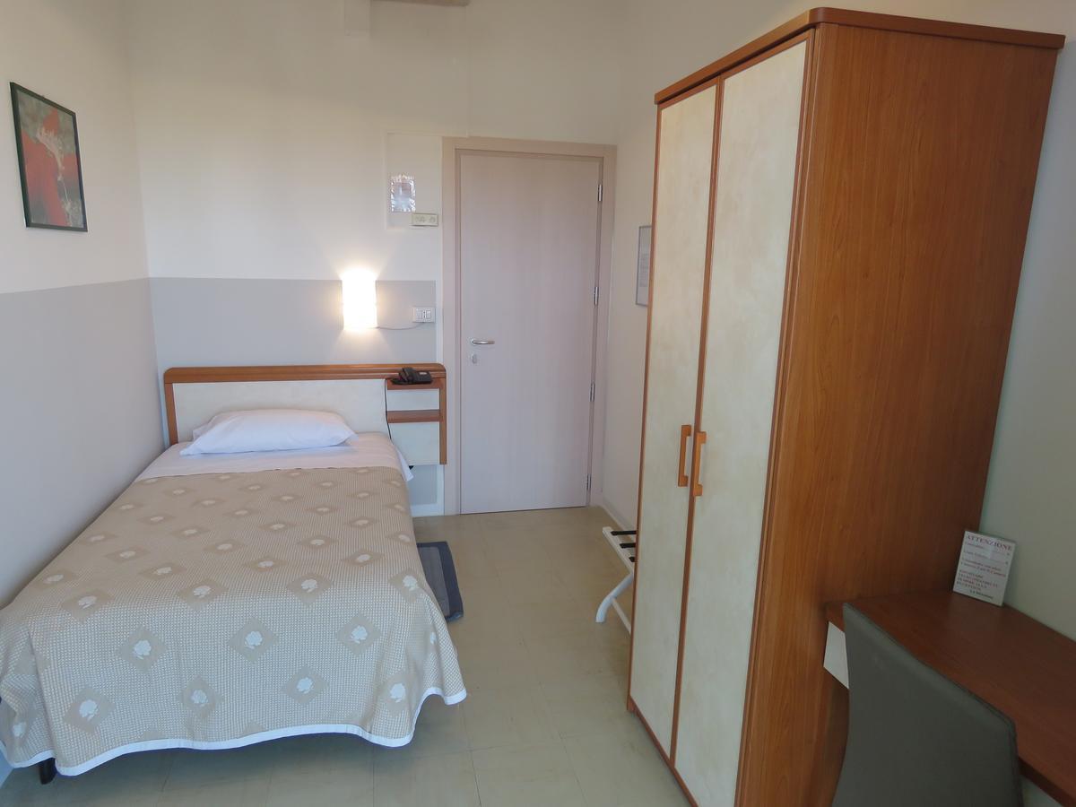 Hotel Marta Форлі Екстер'єр фото