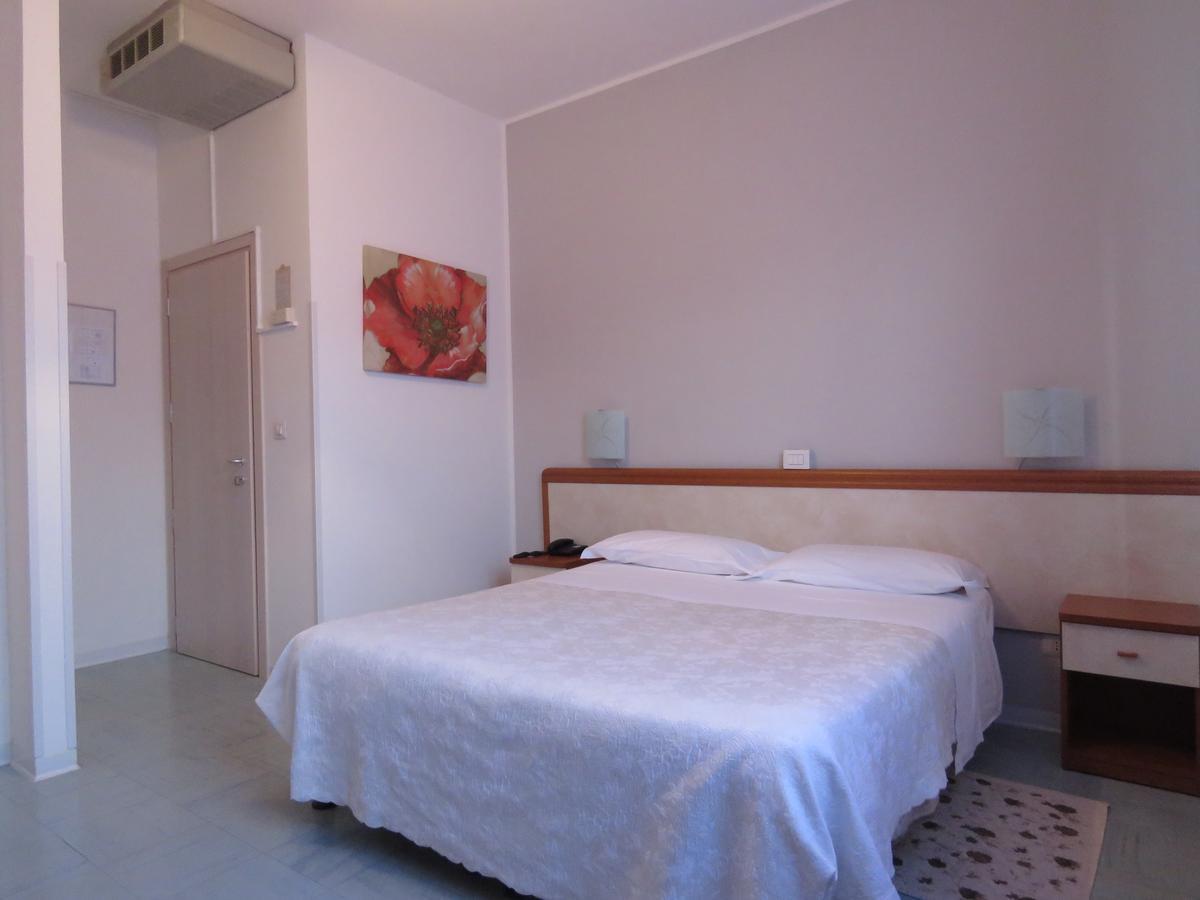 Hotel Marta Форлі Екстер'єр фото