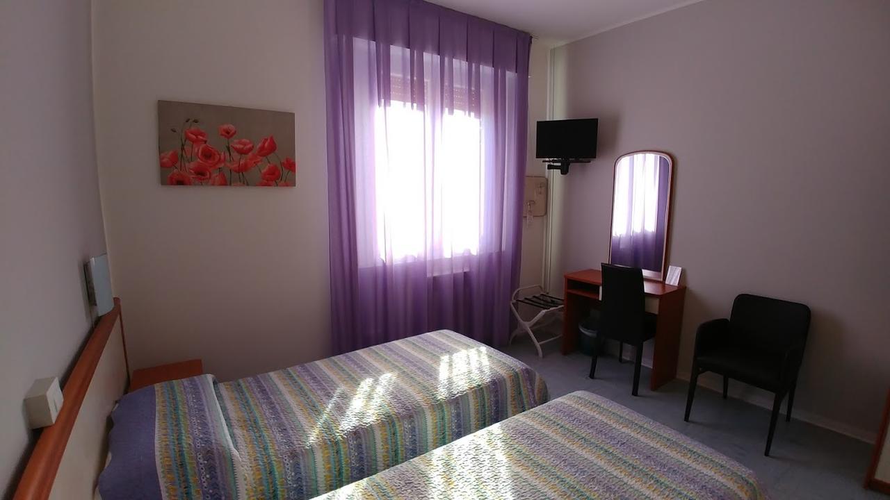 Hotel Marta Форлі Екстер'єр фото